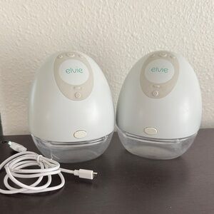 Elvie White Wearable Breast Pump Set